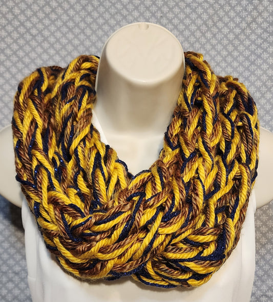 Bulky Wrist Knitted Infinity Scarf